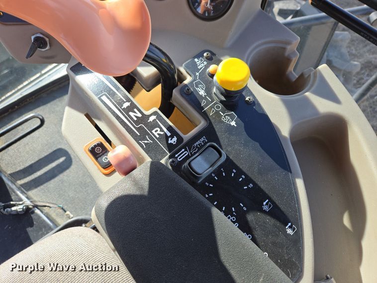 image for item EB1348 2008 MacDon M150 Premier swather / windrower