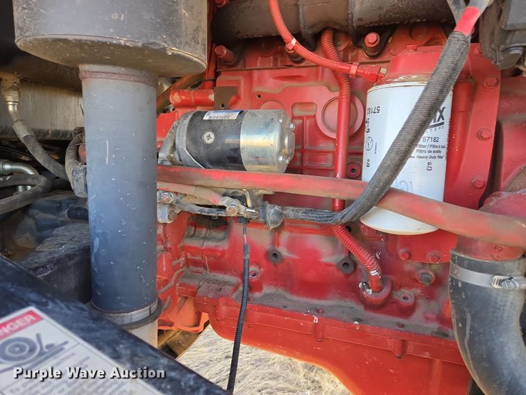 image for item EB1348 2008 MacDon M150 Premier swather / windrower