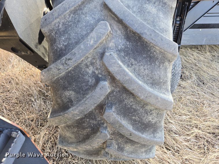 image for item EB1348 2008 MacDon M150 Premier swather / windrower