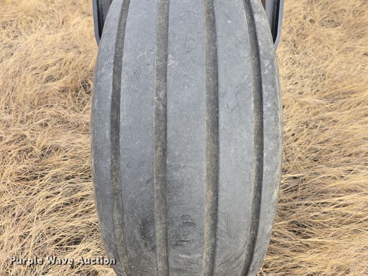 image for item EB1349 2008 Macdon Westward M150 swather / windrower