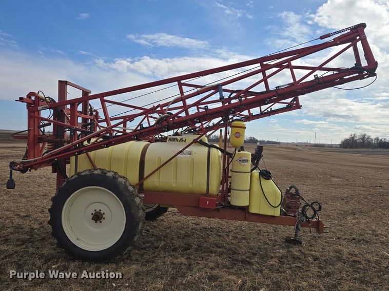image for item EB1365 Hardi Navigator 1000M sprayer