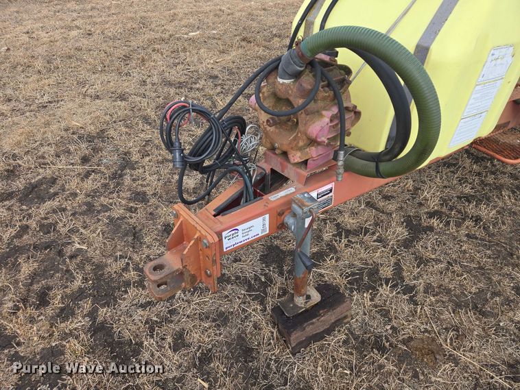 image for item EB1365 Hardi Navigator 1000M sprayer