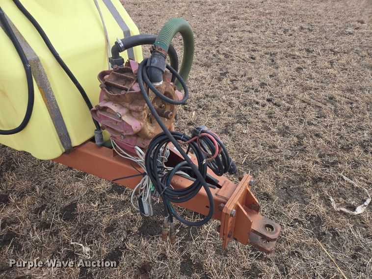 image for item EB1365 Hardi Navigator 1000M sprayer