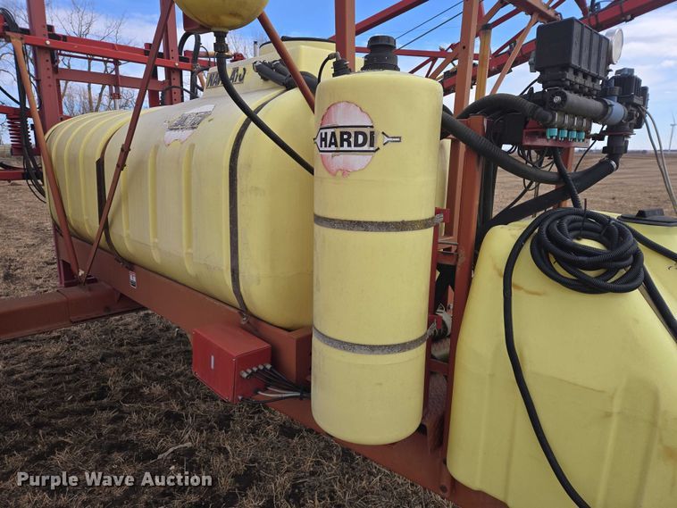 image for item EB1365 Hardi Navigator 1000M sprayer