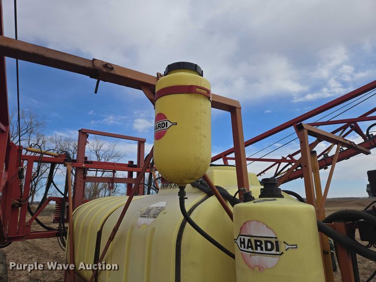 image for item EB1365 Hardi Navigator 1000M sprayer