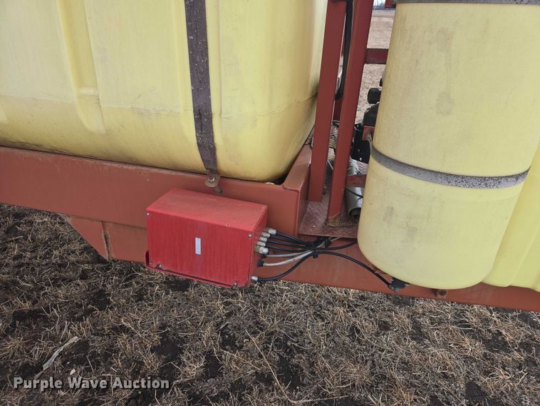 image for item EB1365 Hardi Navigator 1000M sprayer