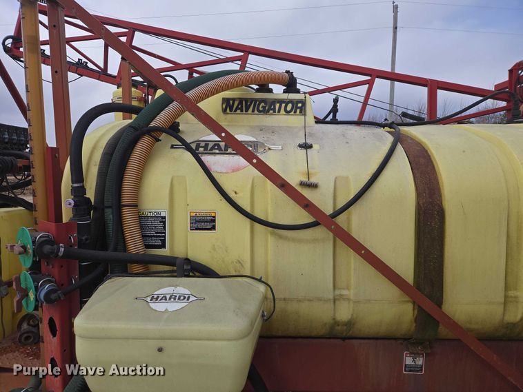 image for item EB1365 Hardi Navigator 1000M sprayer