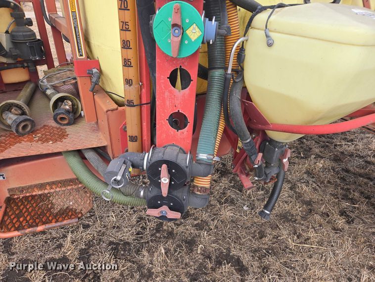 image for item EB1365 Hardi Navigator 1000M sprayer