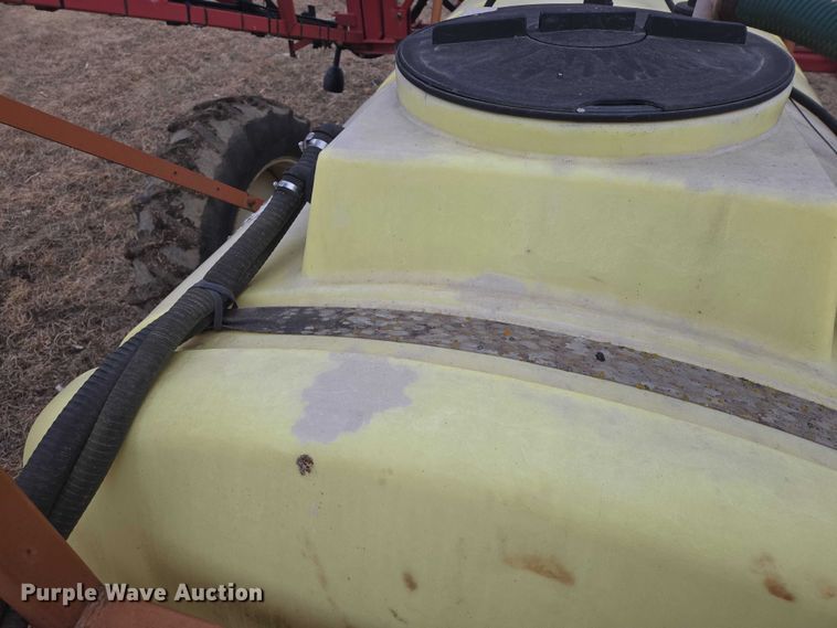 image for item EB1365 Hardi Navigator 1000M sprayer