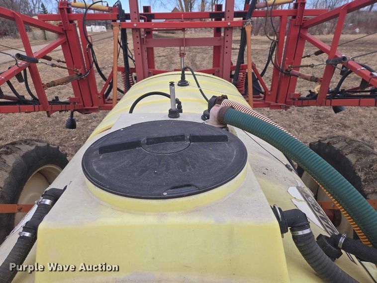 image for item EB1365 Hardi Navigator 1000M sprayer