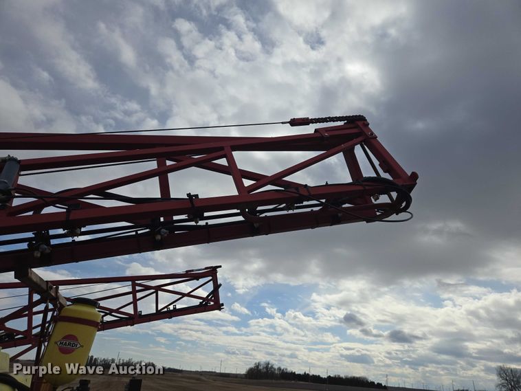 image for item EB1365 Hardi Navigator 1000M sprayer