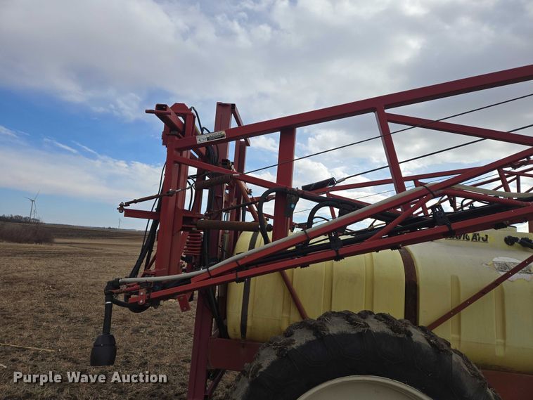 image for item EB1365 Hardi Navigator 1000M sprayer