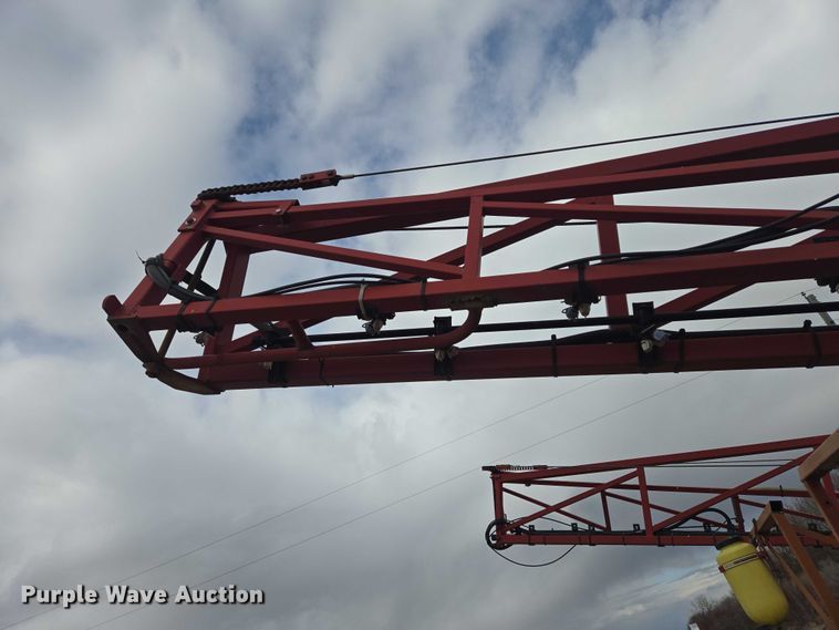 image for item EB1365 Hardi Navigator 1000M sprayer