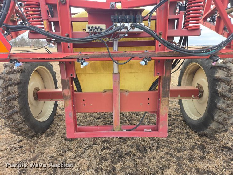 image for item EB1365 Hardi Navigator 1000M sprayer