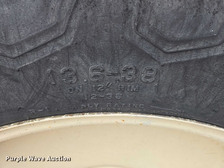 image for item EB1365 Hardi Navigator 1000M sprayer