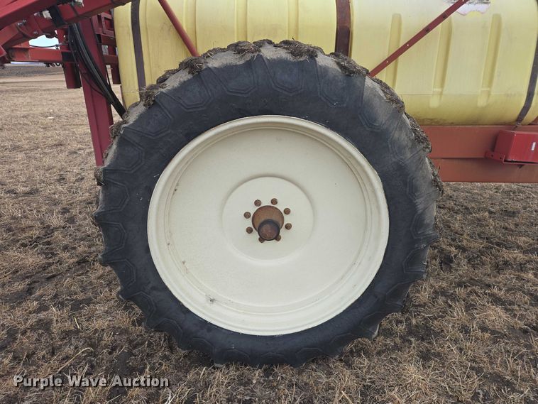 image for item EB1365 Hardi Navigator 1000M sprayer