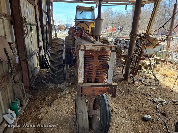image for item EB1372 1951 International Harvester McCormick Farmall M tractor