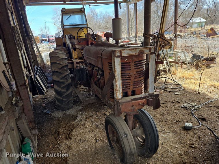 image for item EB1372 1951 International Harvester McCormick Farmall M tractor