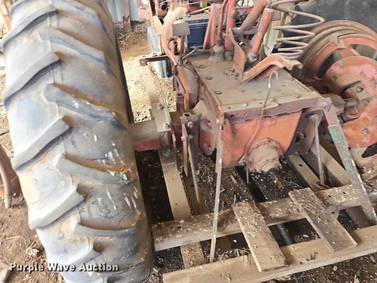 image for item EB1372 1951 International Harvester McCormick Farmall M tractor