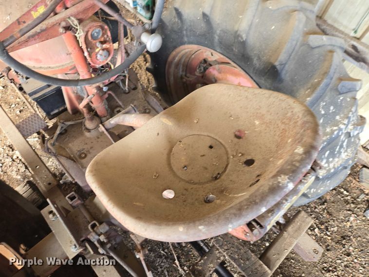 image for item EB1372 1951 International Harvester McCormick Farmall M tractor