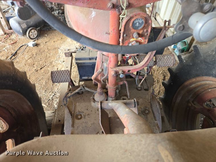 image for item EB1372 1951 International Harvester McCormick Farmall M tractor