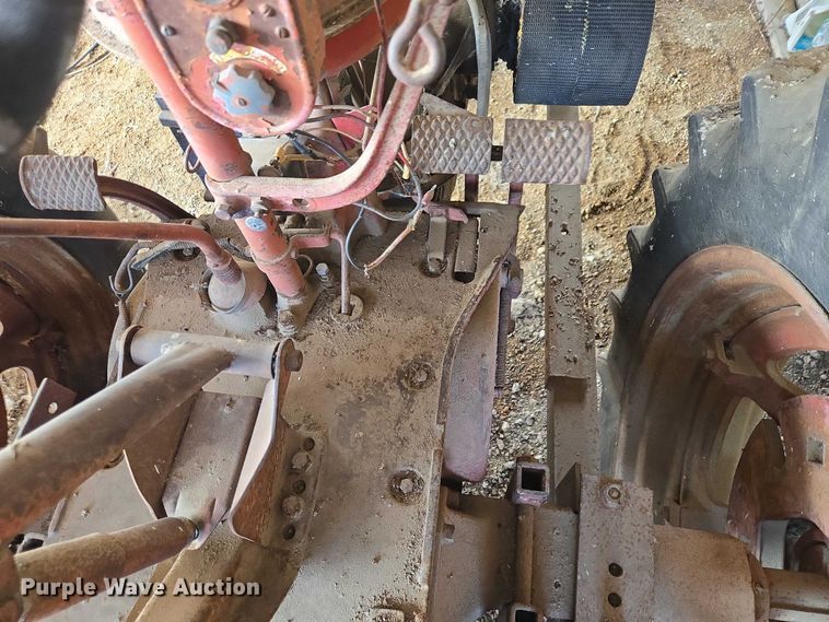 image for item EB1372 1951 International Harvester McCormick Farmall M tractor