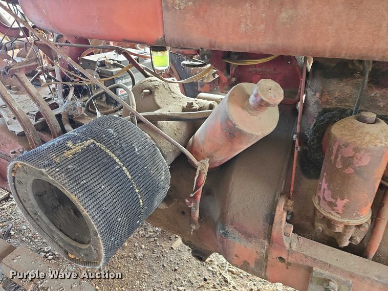 image for item EB1372 1951 International Harvester McCormick Farmall M tractor