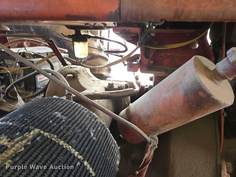 image for item EB1372 1951 International Harvester McCormick Farmall M tractor