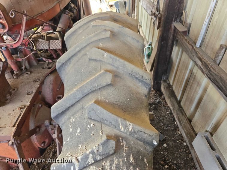 image for item EB1372 1951 International Harvester McCormick Farmall M tractor