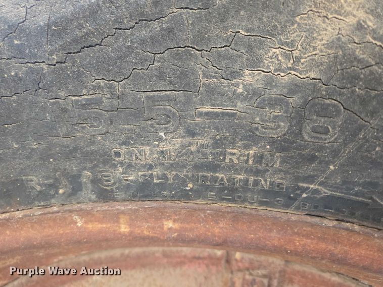 image for item EB1372 1951 International Harvester McCormick Farmall M tractor