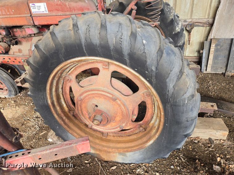 image for item EB1372 1951 International Harvester McCormick Farmall M tractor