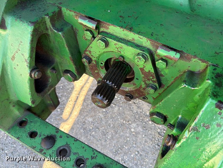 image for item ED5182 1993 John Deere 4760 tractor