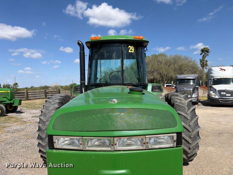 image for item ED5183 1992 John Deere 4760 tractor