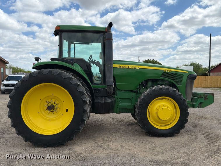 image for item ED5184 2004 John Deere 8320 MFWD tractor