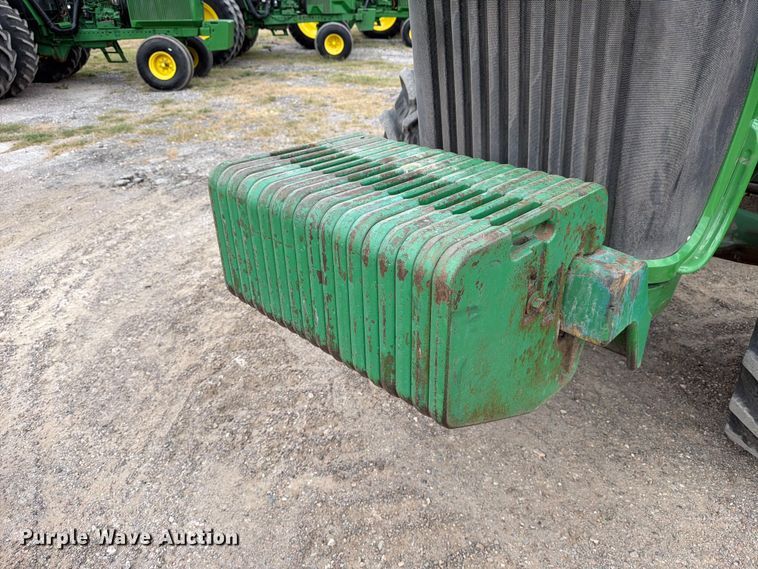 image for item ED5184 2004 John Deere 8320 MFWD tractor