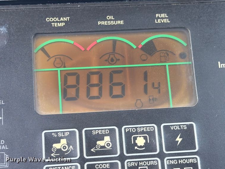 image for item ED5184 2004 John Deere 8320 MFWD tractor