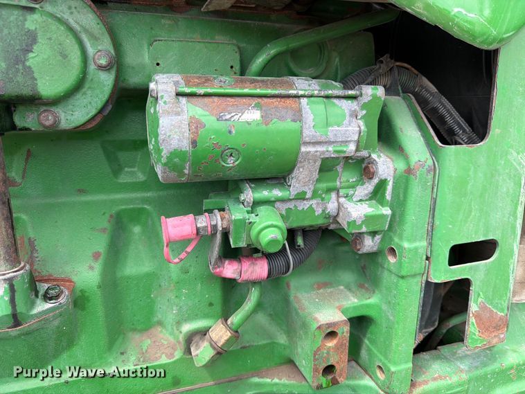 image for item ED5184 2004 John Deere 8320 MFWD tractor