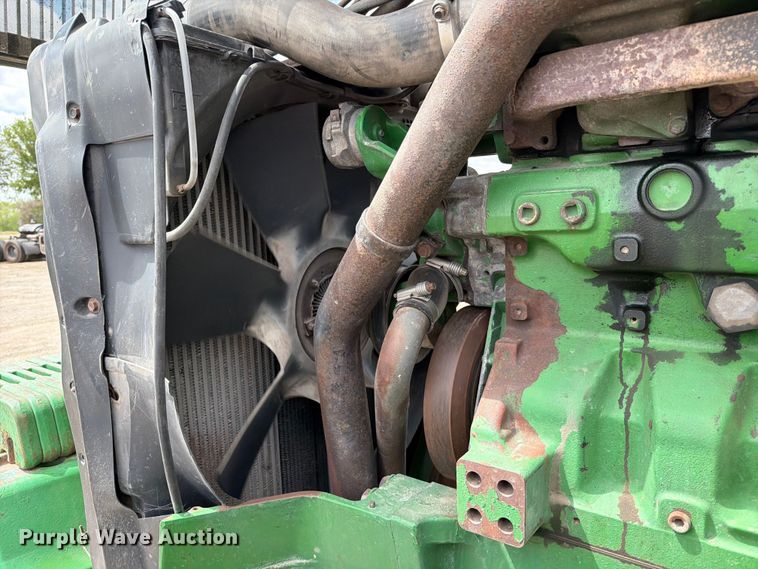 image for item ED5184 2004 John Deere 8320 MFWD tractor