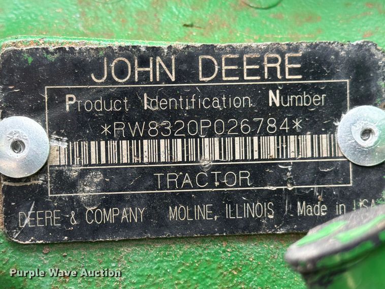 image for item ED5184 2004 John Deere 8320 MFWD tractor