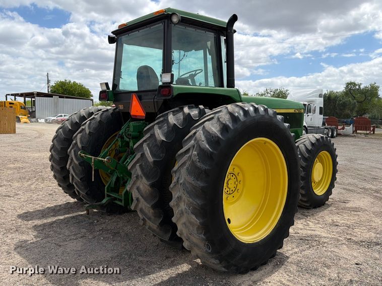 image for item ED5185 1994 John Deere 4760 MFWD tractor