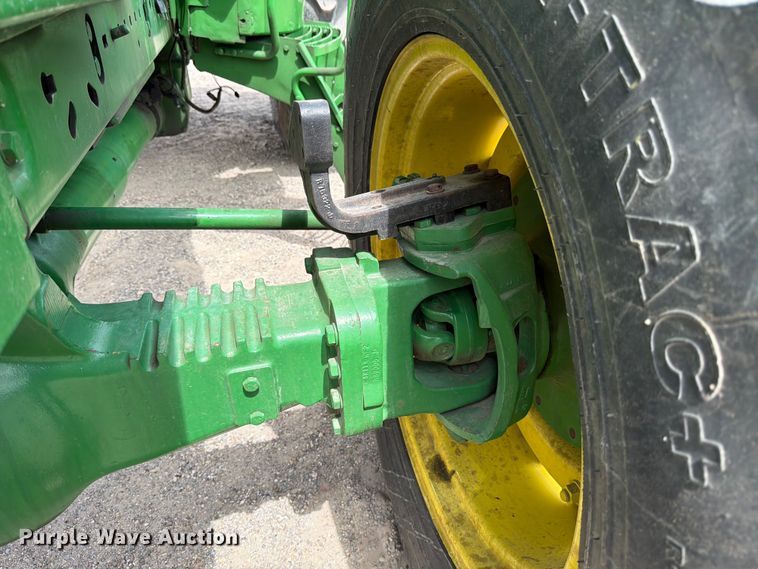 image for item ED5185 1994 John Deere 4760 MFWD tractor