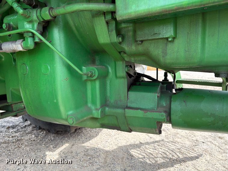 image for item ED5185 1994 John Deere 4760 MFWD tractor