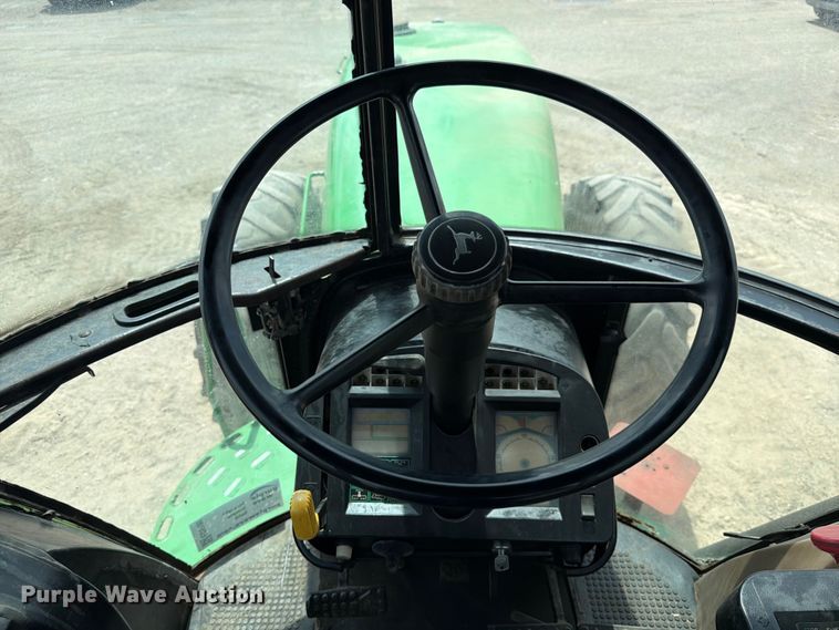 image for item ED5185 1994 John Deere 4760 MFWD tractor