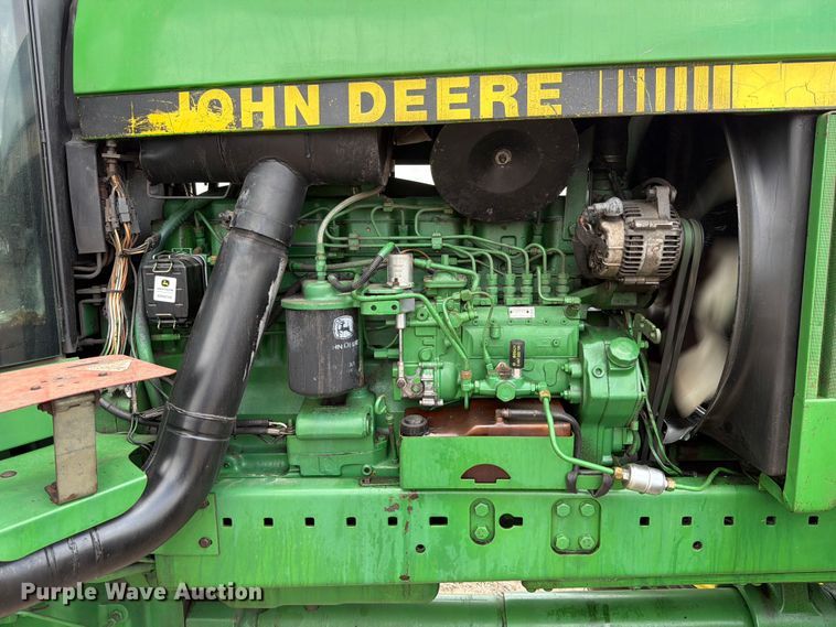image for item ED5185 1994 John Deere 4760 MFWD tractor