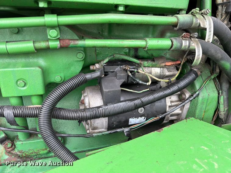 image for item ED5185 1994 John Deere 4760 MFWD tractor