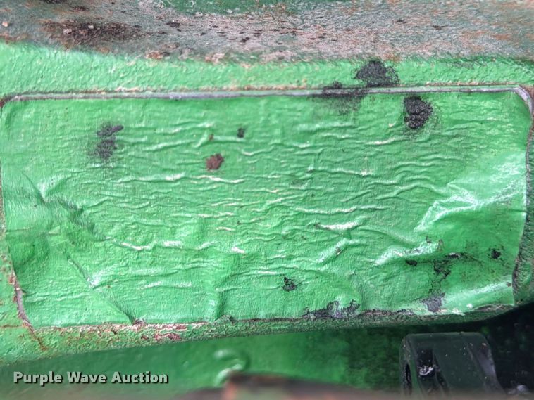 image for item ED5185 1994 John Deere 4760 MFWD tractor