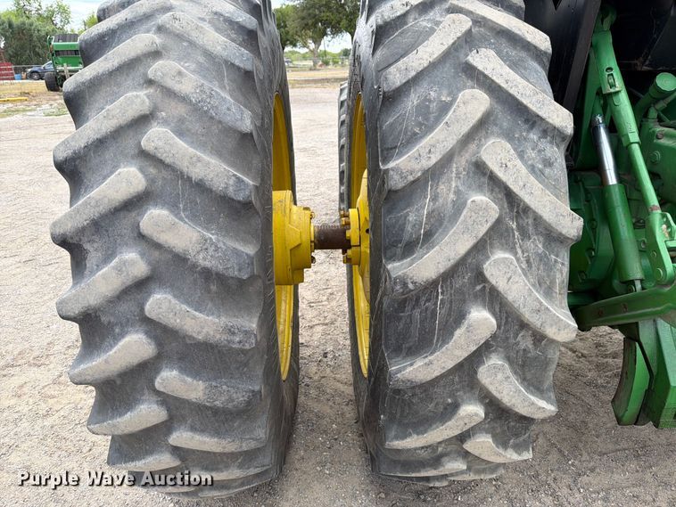 image for item ED5185 1994 John Deere 4760 MFWD tractor