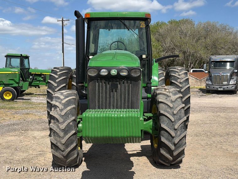 image for item ED5186 2005 John Deere 8220 MFWD tractor