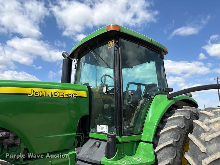 image for item ED5186 2005 John Deere 8220 MFWD tractor