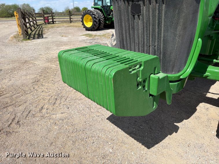 image for item ED5186 2005 John Deere 8220 MFWD tractor